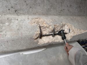 Diagnostic béton précontraint – Mesure toron SPt2 L’Oréal Mitry-Mory par A&A Ingénierie.